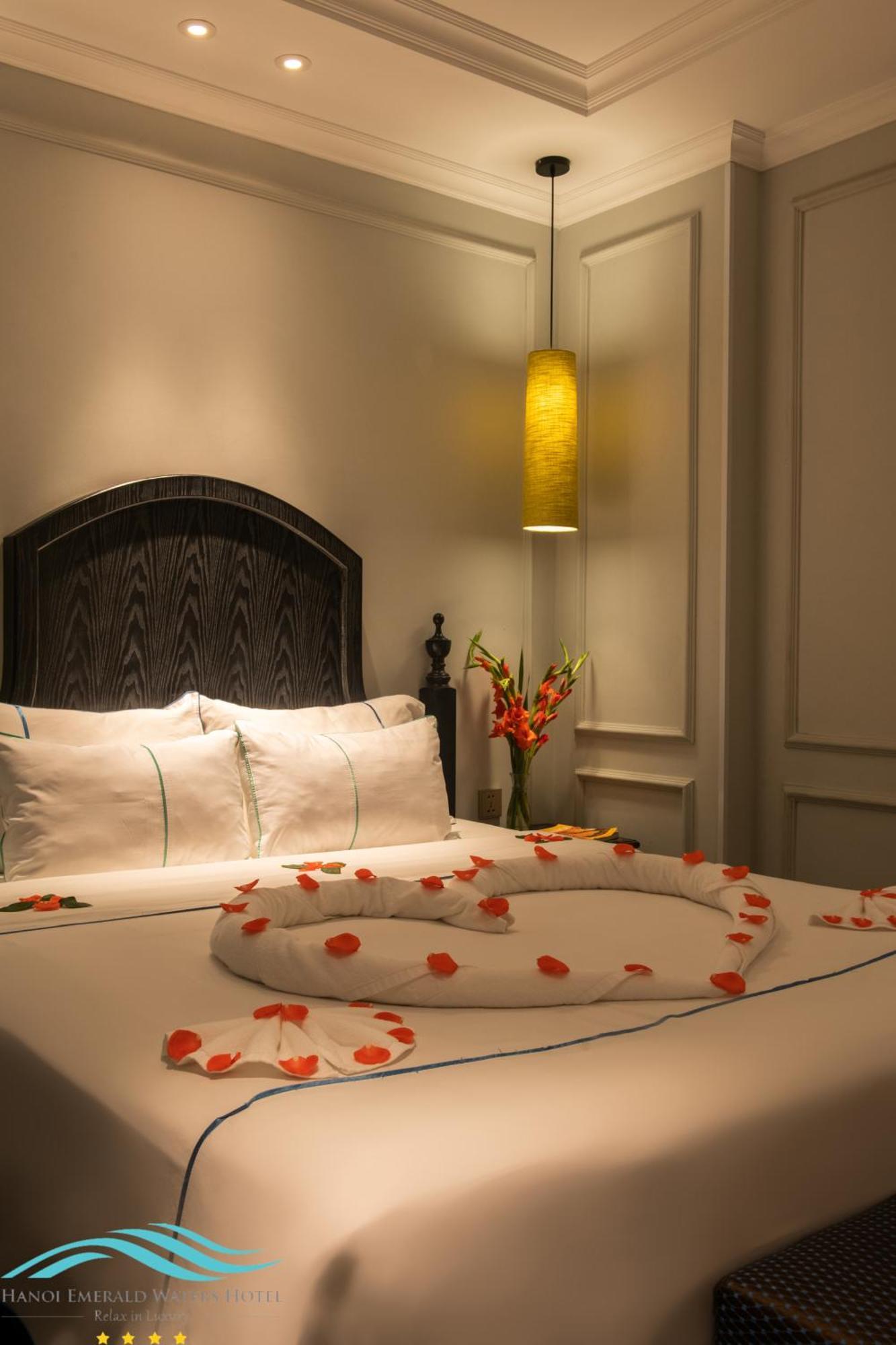 Hanoi Emerald Waters Hotel Valley Buitenkant foto